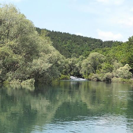 Holiday Home Marija Vrlika ภายนอก รูปภาพ