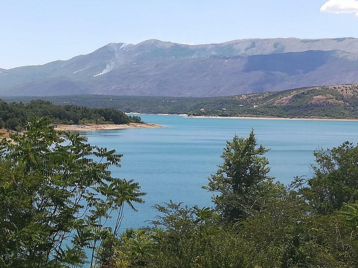 Holiday Home Marija Vrlika ภายนอก รูปภาพ